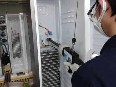 중국 냉각 전기 제품을 위한 자동 고주파 용접 기계 판매용