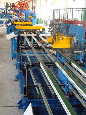 China U-bending Freezer / Refrigerator Automated Assembly Line Roll Forming Lines for sale