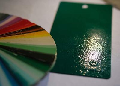 China Grünes Falten-Beschaffenheits-Korn-Thermoset Pulver-Beschichtungs-Farbe für Metallmöbel zu verkaufen