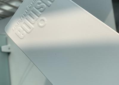 China Impermeable estupendo de la fórmula de 10 años de la capa blanca mate doble del polvo en venta
