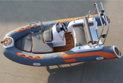 China 2022 creative design with removable fuel tank inflatable rib boat 13 ft rib390CL with teak floor à venda