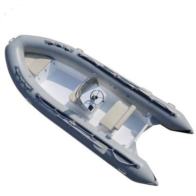 China 2022 simple version big space 17ft  cheap price rigid hull inflatable rib boat rib520A à venda