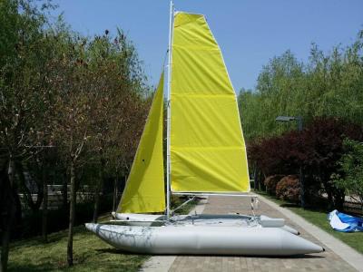 China Yellow PVC  Inflatable Sailing Boat 4.5m T6 Aluminum Mast With Two Sails for sale