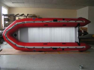China Environment Concerned Portable Inflatable Boat 16 Ft For Water Entertainment for sale