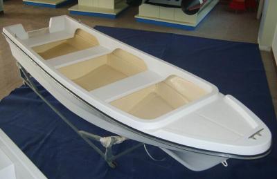 China FRP 4.2m Sport Fishing Boats , Single 14 Ft Fiberglass Boat For Entertainment for sale
