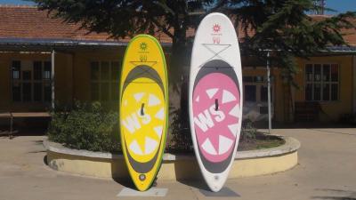 China Big Width Inflatable Paddle Board For Kids , 8 Feet Long 4 Inch Thickness SUP Paddle Boards for sale