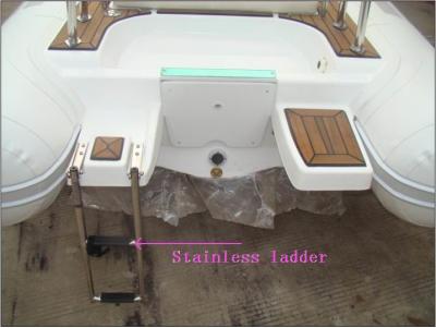 China Escada de aço inoxidável da parte traseira da parte traseira dos acessórios 316 infláveis seguros do barco à venda
