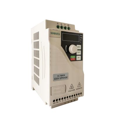 China 220V 0.75KW Variable Frequency Drive Single Phase Output for sale