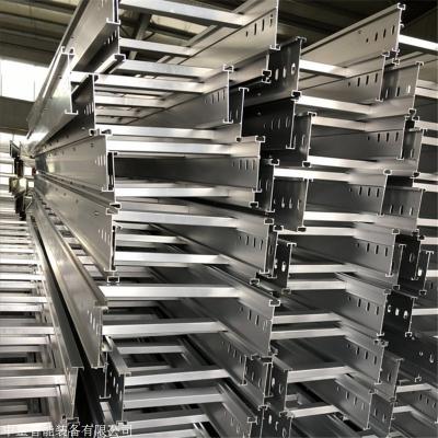 China DongKuo Hot Dip Galvanized Cable Tray Wall Mounted / Suspended HDG Tray for sale