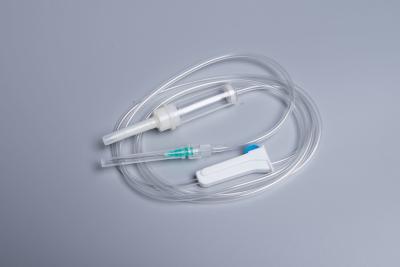 China Medical Grade PVC Disposable Infusion Set With 20 Drops/Ml Flow Rate And Luer Lock Connector en venta