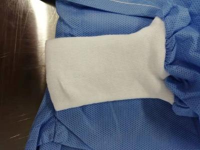 Chine Vert bleu stérile renforcé de robe chirurgicale de SMS de robe jetable de chirurgien à vendre