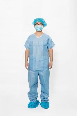 China Medicla Disposable Scrub Suits V Neck Weight 35-50 GSM Alcohol - Repellency for sale