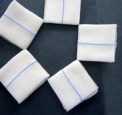 China Medizinischer Gaze-Auflagen-steriler Schoss wäscht flexible Reißkraft Baumwolle-Hith ab zu verkaufen