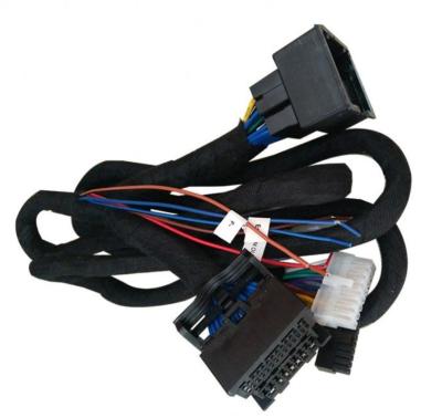 China Fabricantes de arneses de cableado automotriz Procesador de señal de sonido personalizado DSP Amplificador Arneses de cable de cable en venta