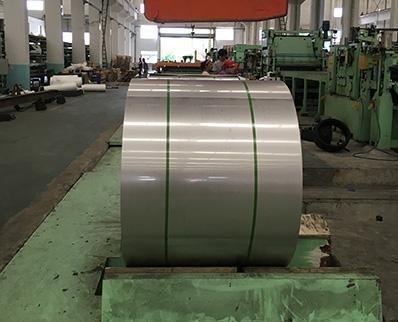 China Astm 304 Stainless Steel Coil Roll 316L 304 Ss Strip For Furniture for sale