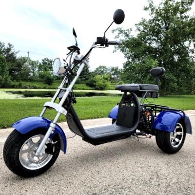 Chine Gros tricycle électrique Harley Chopper Style CityCoco de scooter de pneu de 3 roues E-mod 2000W à vendre