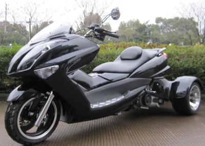 China Automatic Reverse Tri Wheel Motorcycle Oil Cooled With Windshield 150 / 200 / 300CC for sale