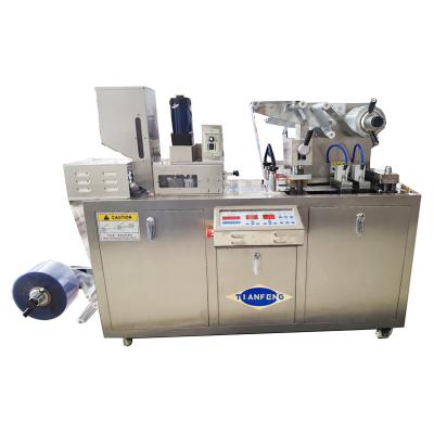 China Al Foam Automatic Plastic Tablet Capsule Blister Packaging Machine for sale
