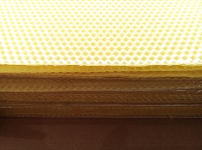 China beeswax comb foundation sheet/Beekeeping equipment bee wax foundation for sale
