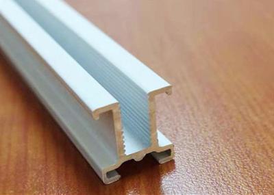 Chine Alliage d'aluminium expulsé en aluminium Keel For Suspended Ceiling de profils de finition du moulin T5 à vendre