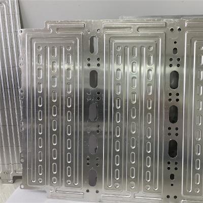 China Placa de aluminio de refrigeración por líquido de la protuberancia que suelda 3003 en venta