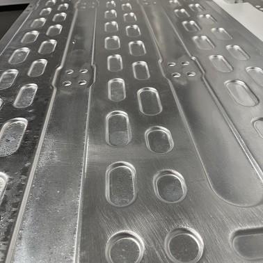 China 6061 6063 3003 Aluminum Cold Plate 1200*1800mm for sale