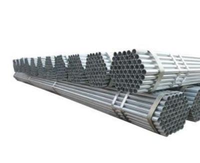 China Tubos de aço galvanizados personalizados para construção à venda