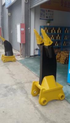 Chine Ripper fait sur commande de tronçon d'excavatrice de couleur, installation facile d'attachement de ripper d'excavatrice à vendre