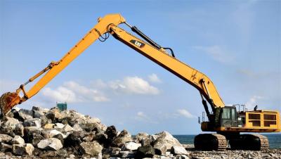 China Excavadoras de 10 a 30 metros de comprimento removendo sedimentos à venda