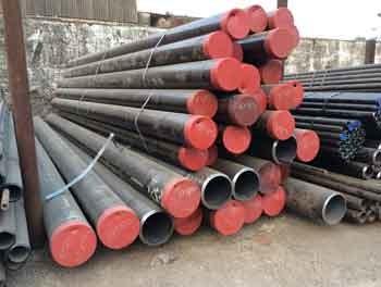 China ±0.01mm Thickness Tolerance Carbon Steel Pipe with Plastic Caps Protection and Welded Connection for sale