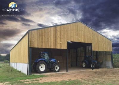 China Roll Formed C / Z Section Steel Framed Agricultural Buildings Easy Installation for sale