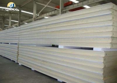 China Cubrir la superficie lisa baja de la conductividad termal de los paneles de bocadillo del metal en venta