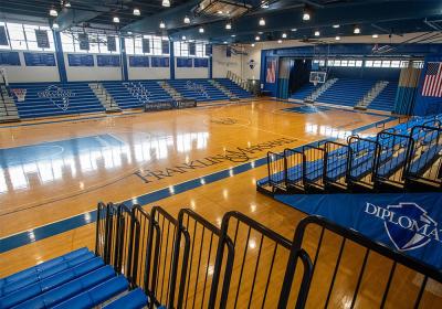Китай Q355 Steel Prefabricated Sports Building Basketball Hall Badminton Court продается