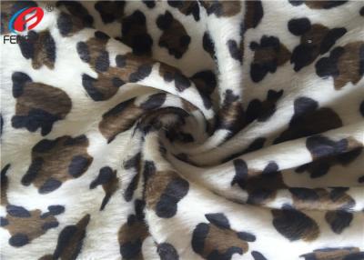 Chine Tissu imprimé animal de velours de polyester de tissu de Velboa pour la tapisserie d'ameublement à vendre