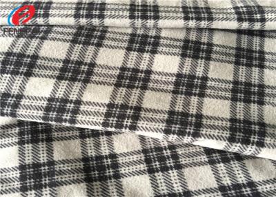 China A tela 100% de Knited de tricô do poliéster imita a tela de veludo de algodão para a matéria têxtil home à venda