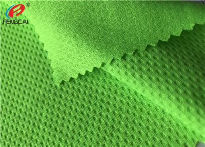 China Trockene geeignete Polyester-Bienenwabe trägt Mesh Fabric Bird Eyes Mesh-Gewebe für Sportkleidung zur Schau zu verkaufen