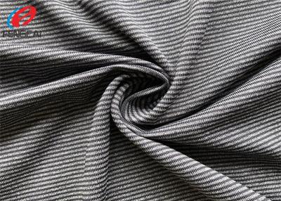 Chine Tissu de Lycra de Spandex de polyester de tissu tricoté par trame de rayure teint par fil pour le débardeur à vendre