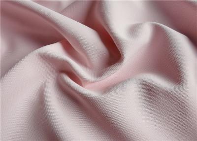 Chine Tissu ignifuge du polyester 200gsm rose pour l'uniforme d'infirmière de tissu d'hôpital à vendre