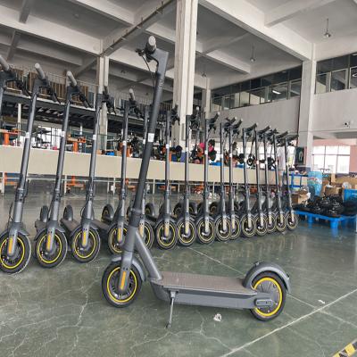 Китай Регулятор скутера 30km/H Bluetooth алюминиевого сплава электрический безщеточный продается