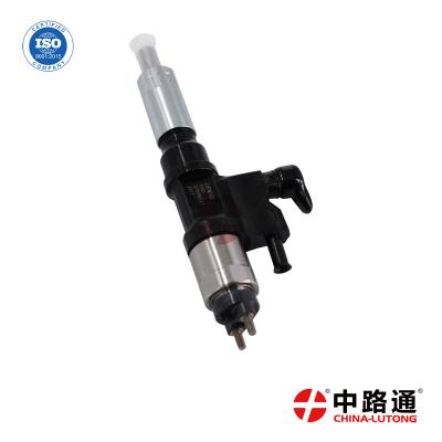 China DENSO Common Rail Injector 095000-8920 ME306398 ME302143 for Mitsubishi Fuso 6M60 for sale