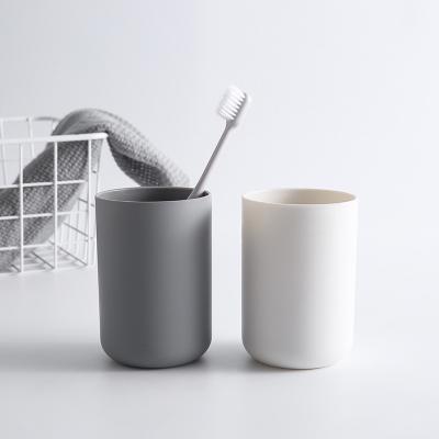 Chine Support en plastique de brosse à dents de Cup Simplicity Style de culbuteur de salle de bains de ROSH 300ml à vendre