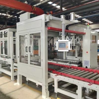 China Roll On Bottle Cosmetic Filling Machine With Conveyor 2-100ml à venda