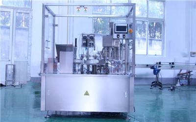 China 1000ml Oil Filling Machine Automatic Bottle Filling Capping Labeling And Sealing Machine Te koop