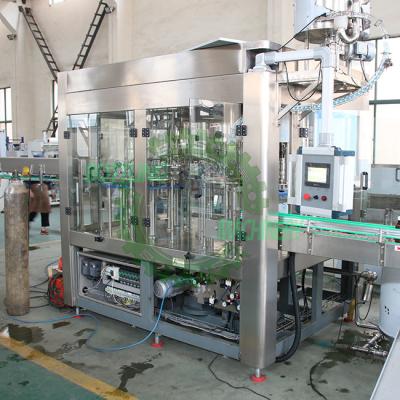 China 4000BPH 500ml / 1L / 2L Bottle Linear Auto Bottle Filling Machine for sale