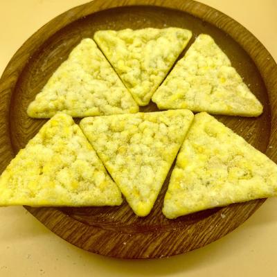 China Crispy Golden Triangle Corn Cracker Chips 0 Added Sucrose for sale