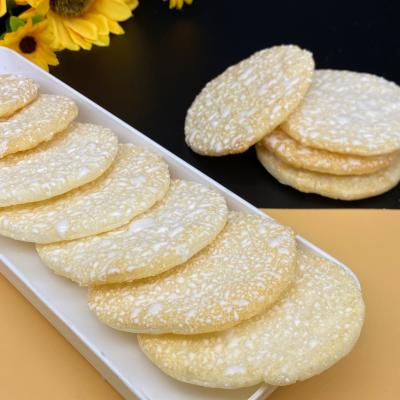 China Customized Crispy Senbei Rice Crackers Lasting Freshness Snack for sale