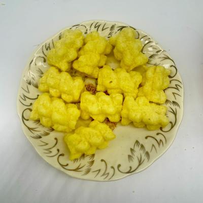 中国 Corny Crunch Extruded Puffs: Authentic Corn Flavor, Crunchy Texture, and Versatile Snacking Delight 販売のため