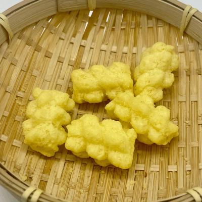 中国 Rectangular Japanese Rice Crackers Small and High Fat Content 37.2g 販売のため