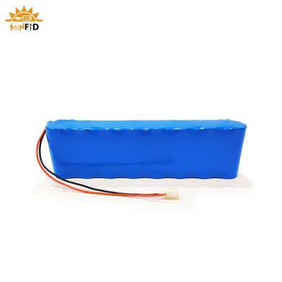 China 25.6v 6Ah Rechargeable Lithium Battery Pack 8S1P Solar LED Lighting LifePO4 Battery Pack for sale