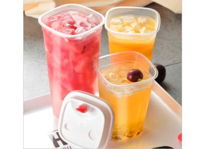 China Premium Square Bubble Tea Plastic Cups With Lids High / LowTemperature Resistance for sale